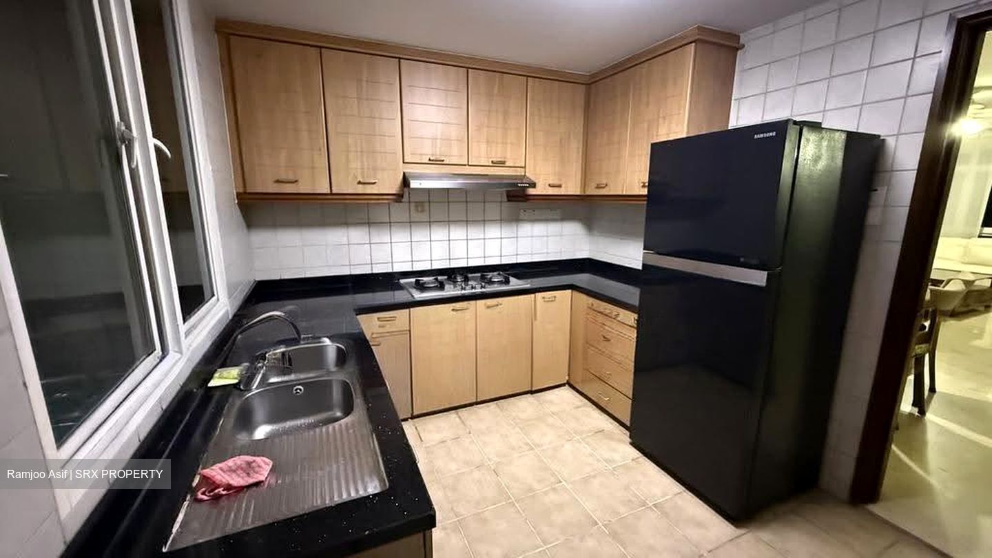 The Tropica (D18), Condominium #613880831